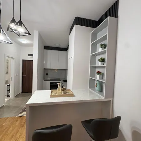 Lana Apartament